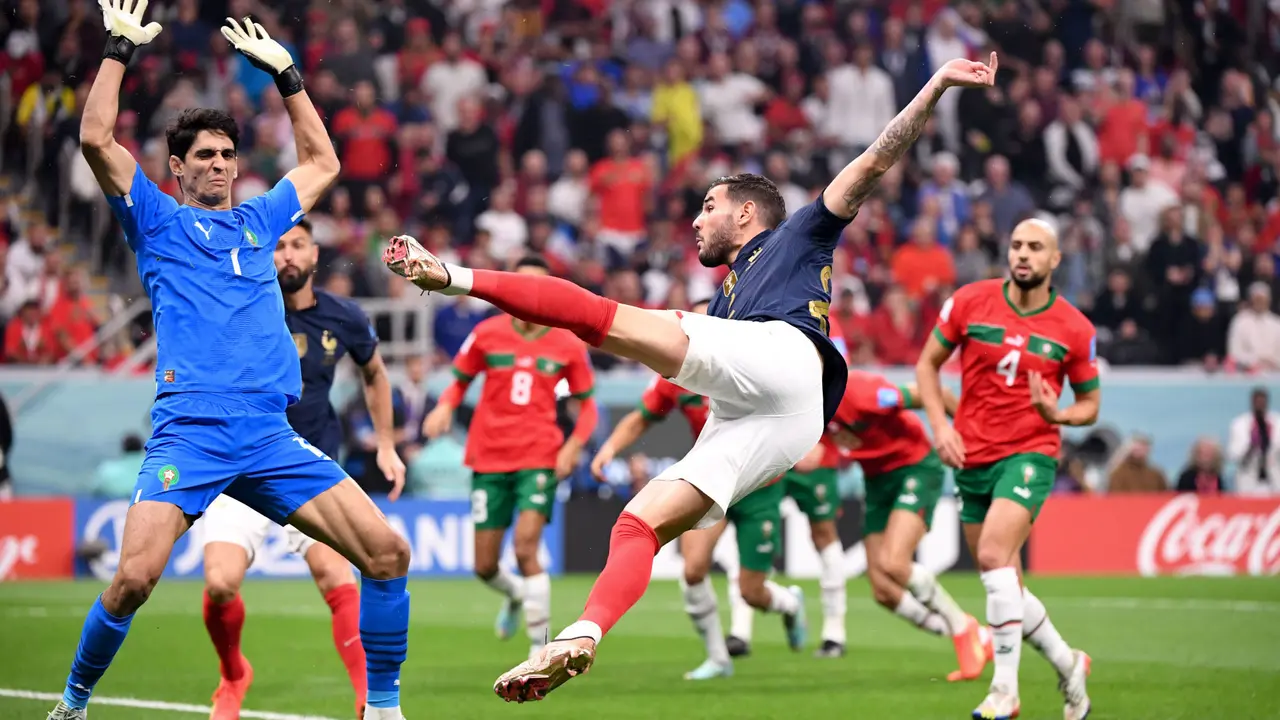 Gol de Theo Hern&aacute;ndez a Marruecos. / @fifaworldcup_es