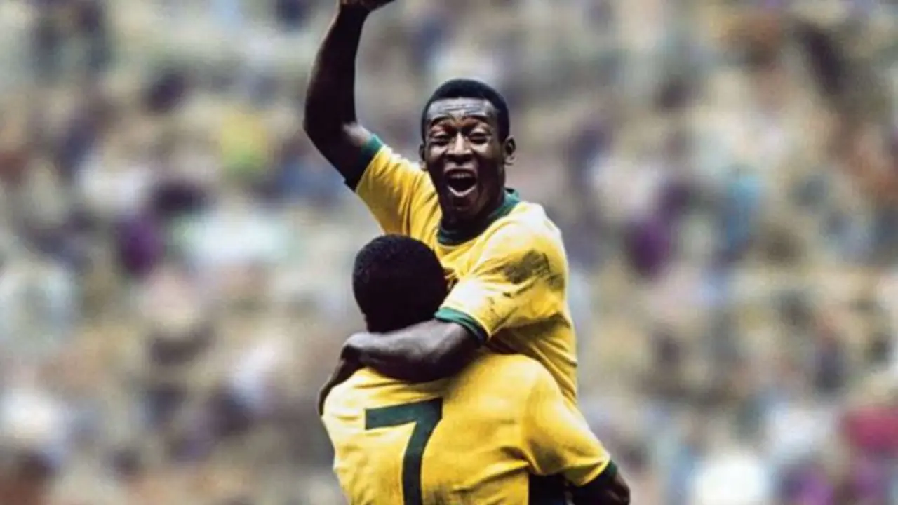 Pel&eacute;, futbolista. / RR SS.