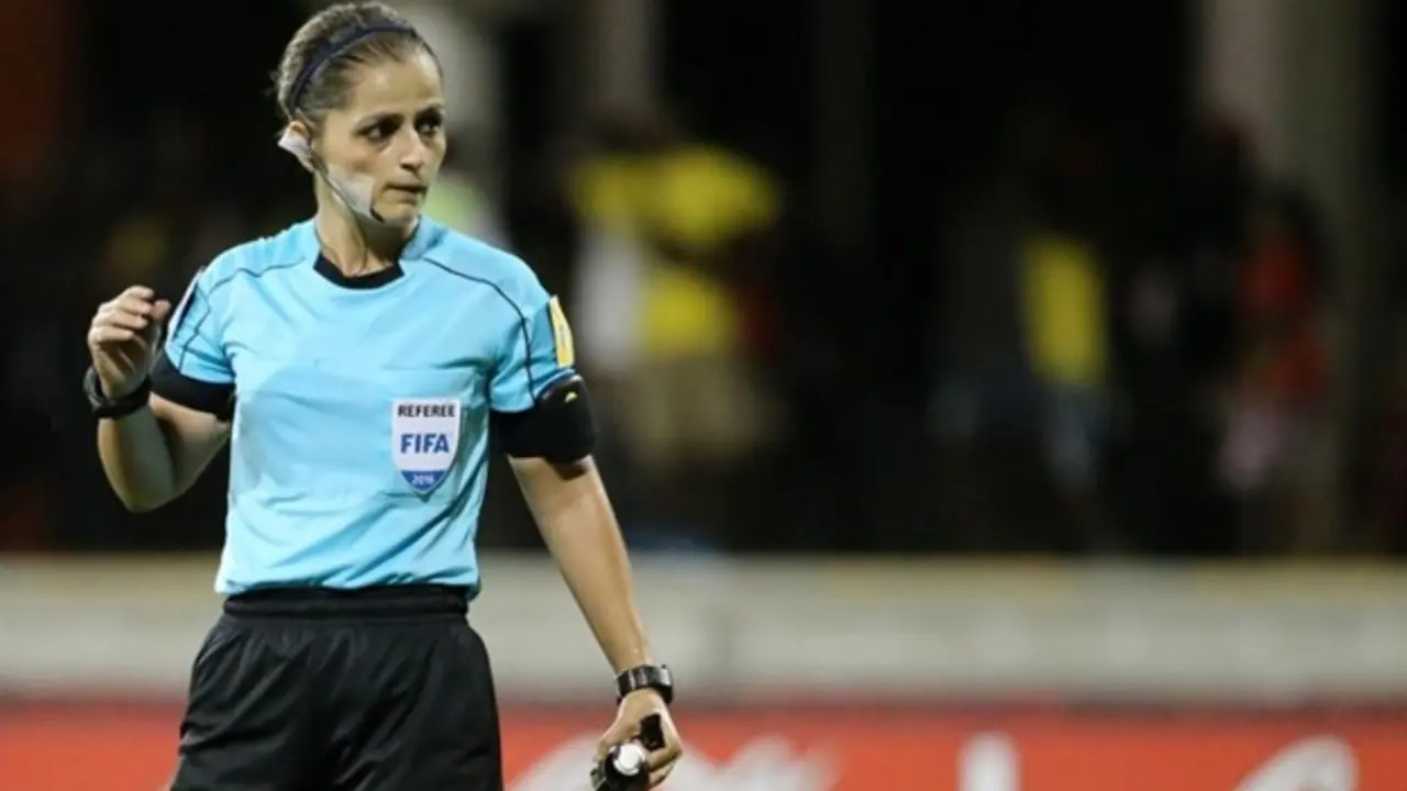 La arbitra costarricense Marianela Araya. / Fedef&uacute;tbol