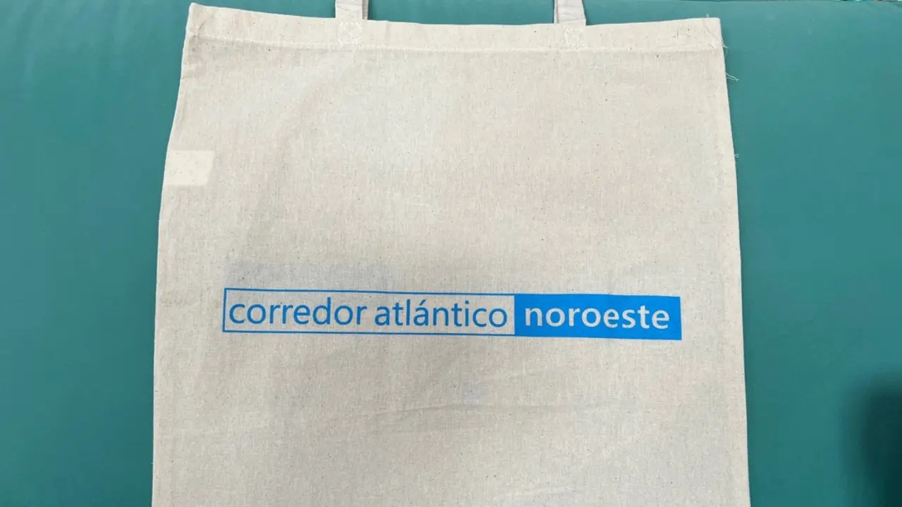 Una bolsa rotulada por el Corredor Atlántico. / Mundiario