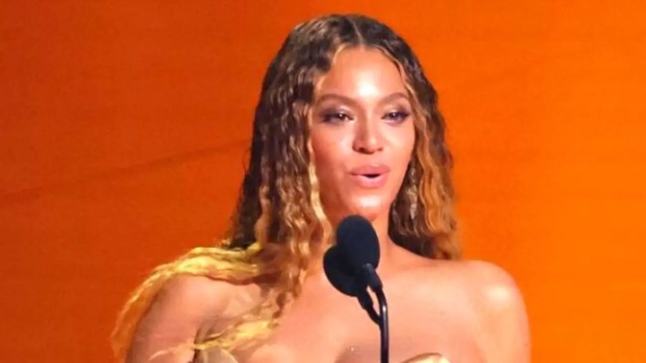 Beyonc&eacute;, cantante. / RR SS.