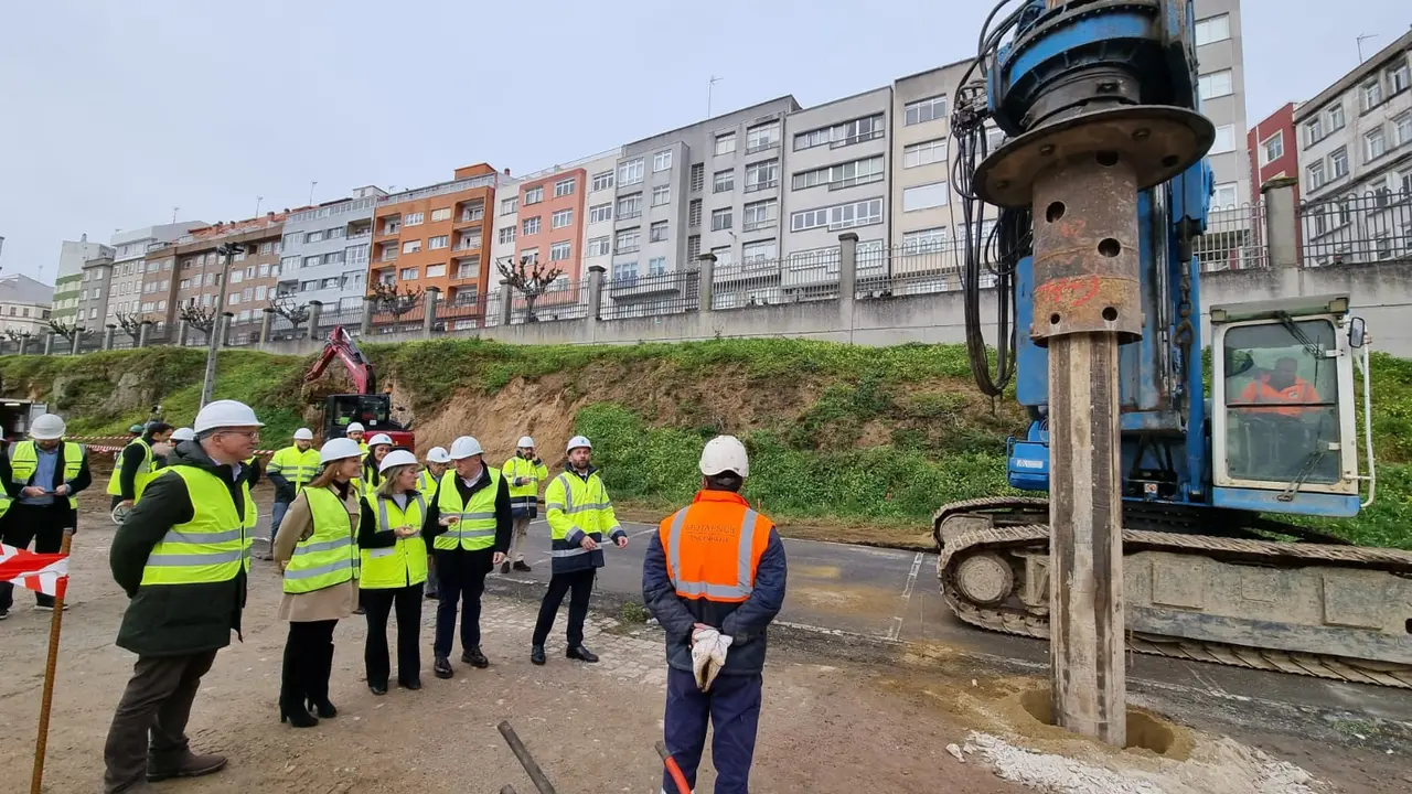 Ethel Vázquez, en el inicio de las obras de la estación intermodal de A Coruña. / Mundiario