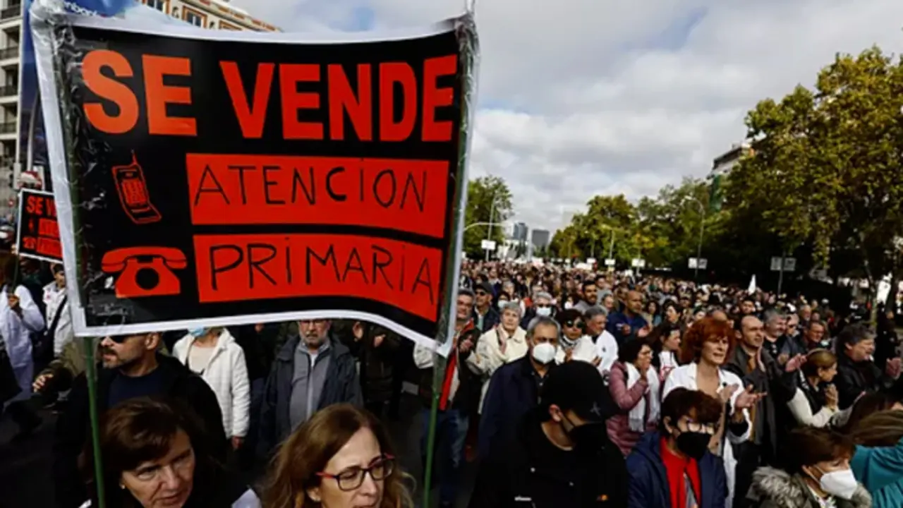 Se vende atenci&oacute;n primaria. / RR SS.