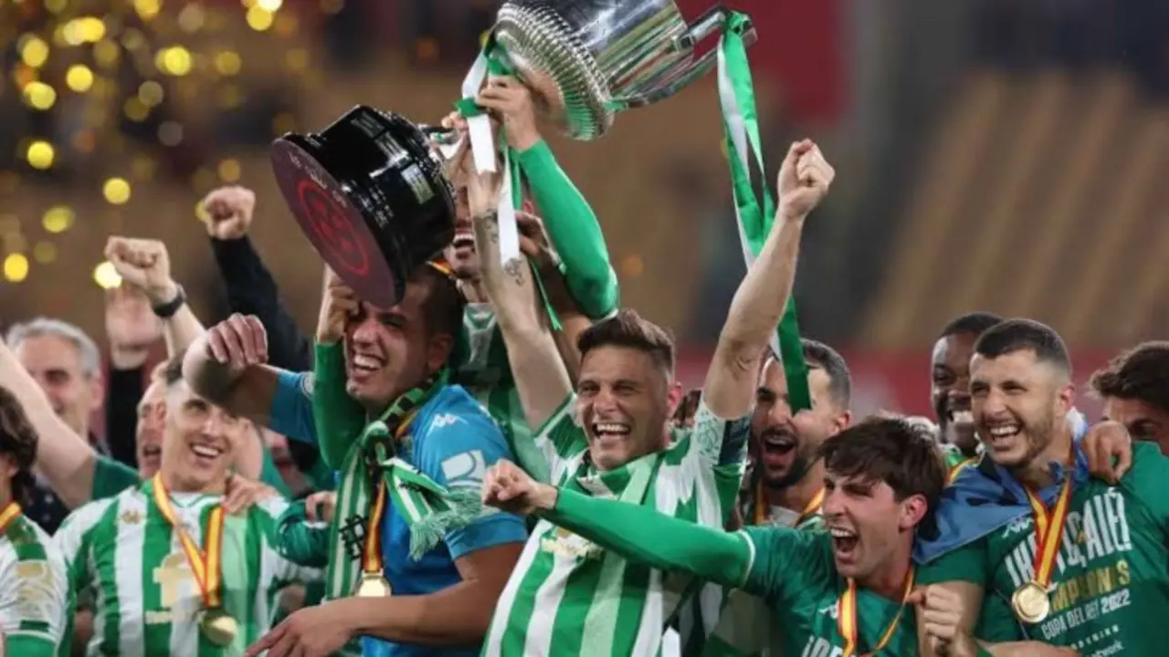 Joaqu&igrave;n se retira del futbol.  El Espa&ntilde;ol