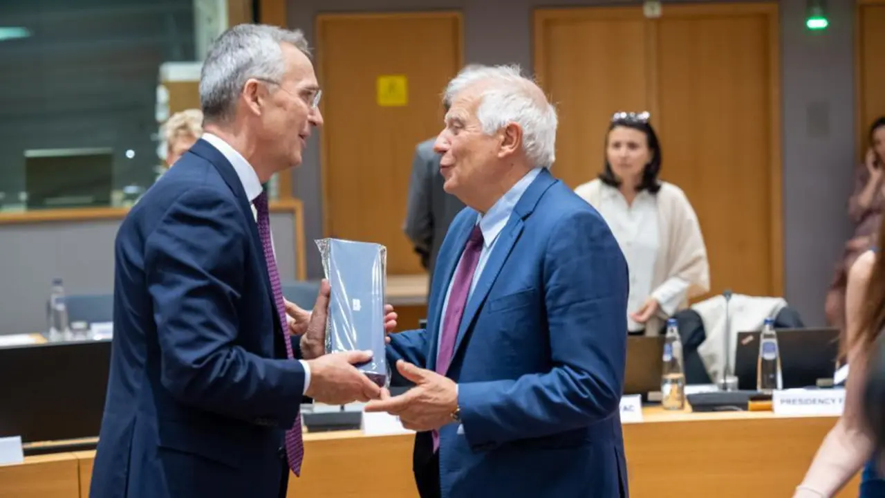 Jens Stoltenberg y Josep Borrell. / @jensstoltenberg