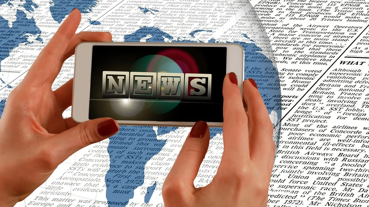 La prensa digital. / Geralt en Pixabay