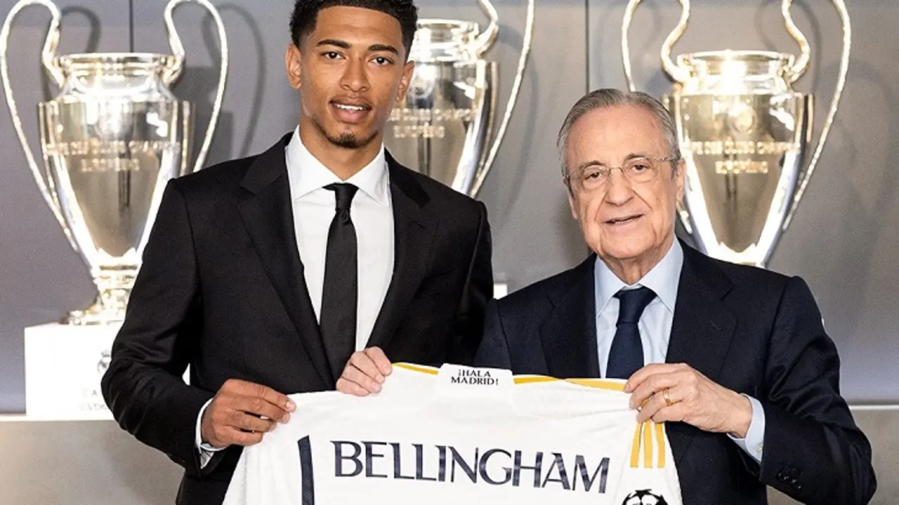 Jude Bellingham presentado por Florentino P&eacute;rez.  / @RealMadrid
