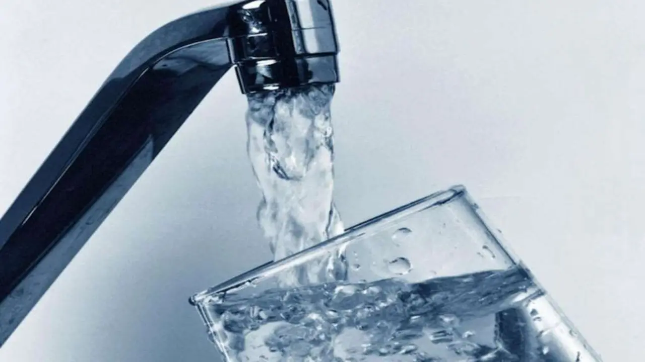 Agua potable. / RR SS.