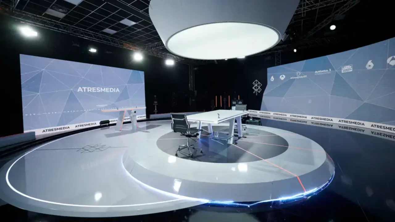 El plató de 'Cara a Cara. El Debate' | antena3noticias.com