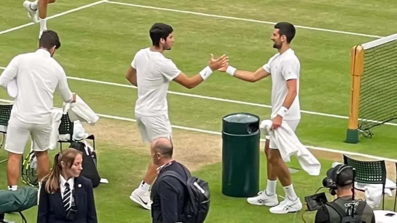 Alcaraz y Djokovic se vuelven a encontrar esta vez en una final.