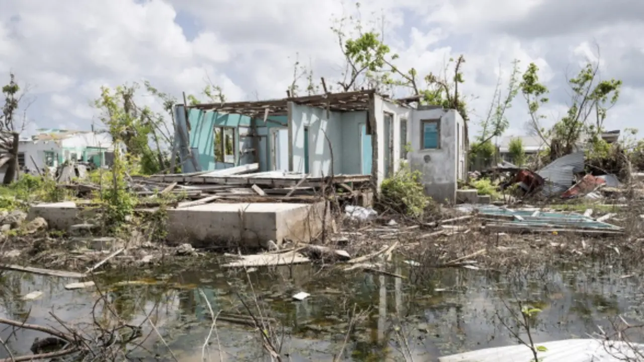 Devastaci&oacute;n causada por el Hurac&aacute;n Irma en Antigua y Barbuda en 2017. / UN Photo.