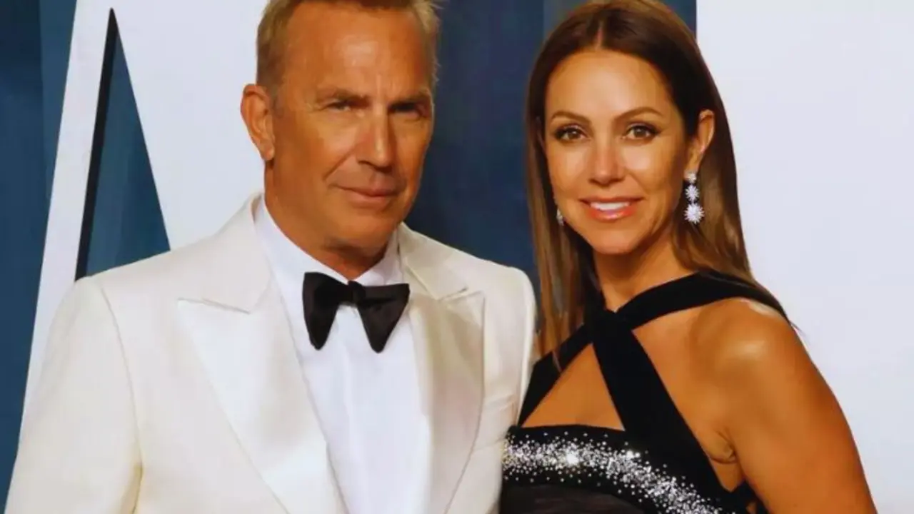 Kevin Costner, junto a su exesposa, Christine. / RR SS.