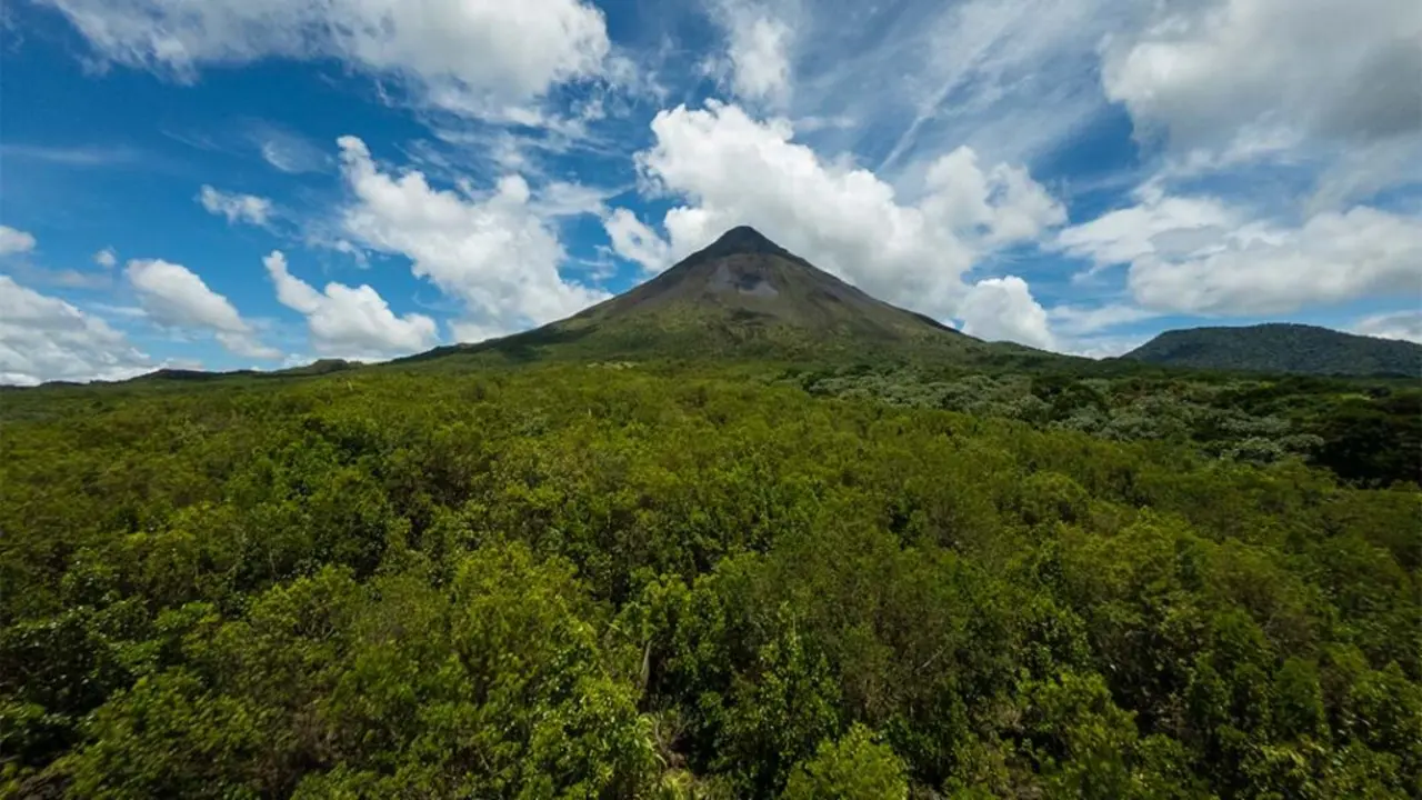 Turismo en Costa Rica./ RR SS