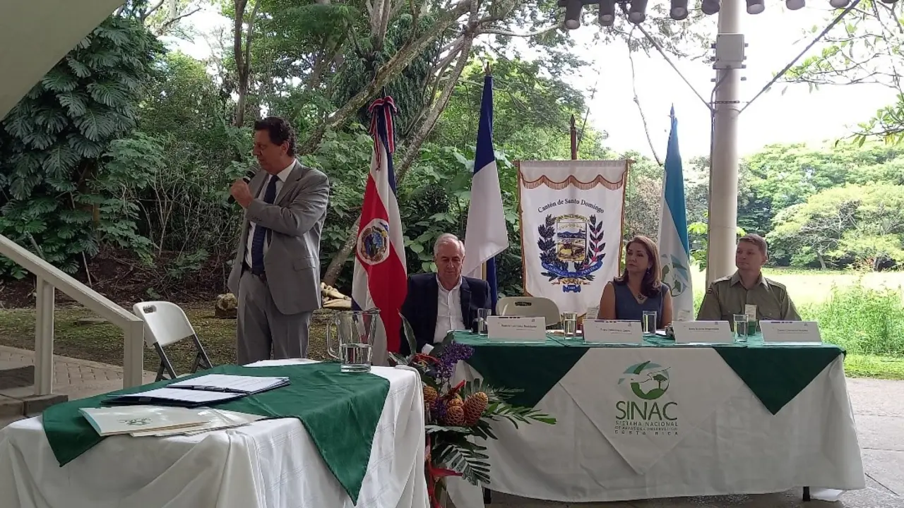 Convenio./ RR SS