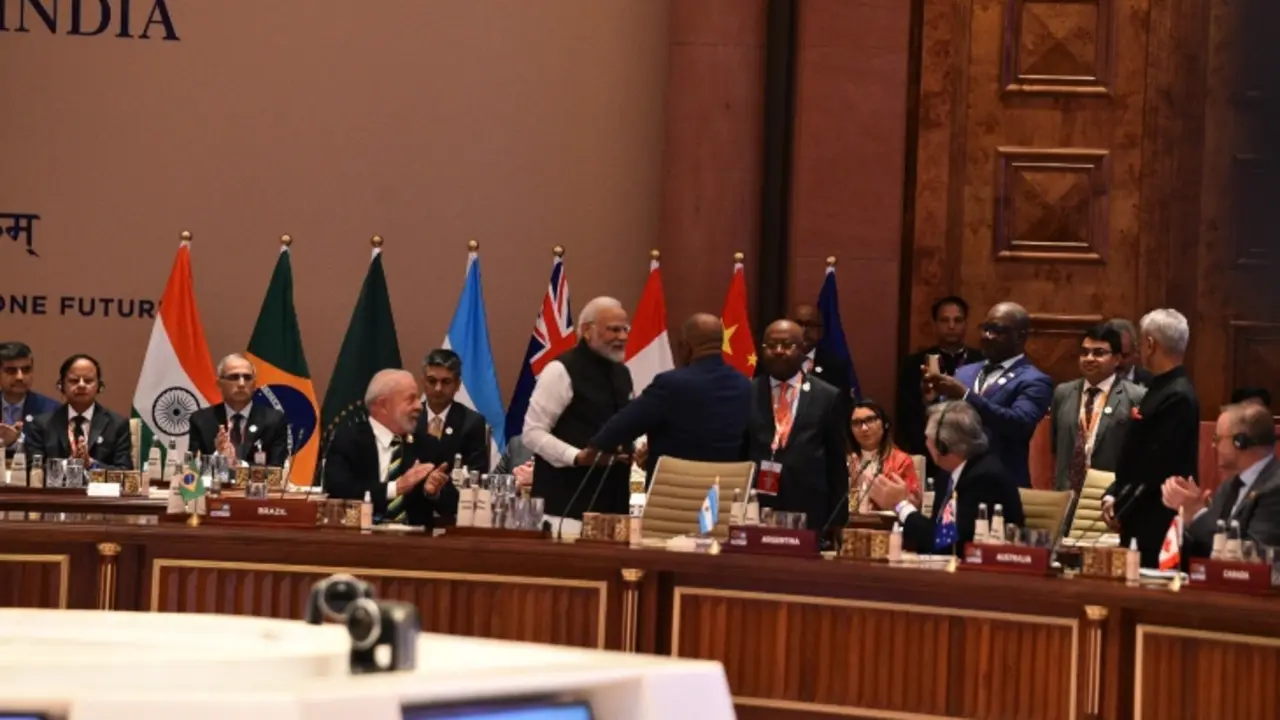 El primer ministro de la India, Narendra Modi, invita al Presidente de la Uni&oacute;n Africana, 
Azali Assoumani, a unirse a otros l&iacute;deres del G-20. / X @g20org