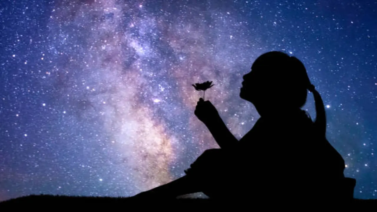 Viajar a las estrellas./ RR SS