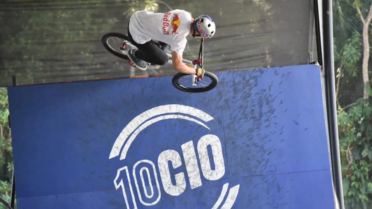 Kenneth Tencio./ RR SS