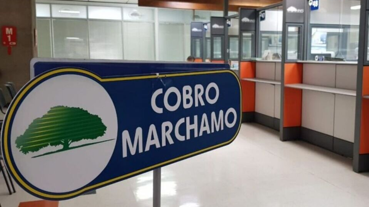 Cobro del marchamo./ RR SS