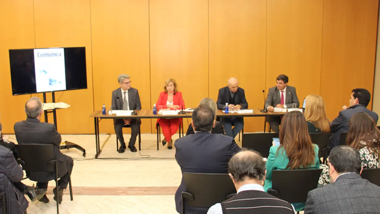 Presentaci&oacute;n de Comunica. / diarioluso-galaico.com