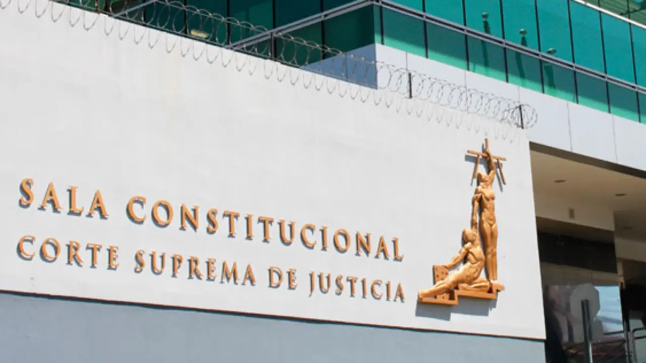 Sala Constitucional./ RR SS