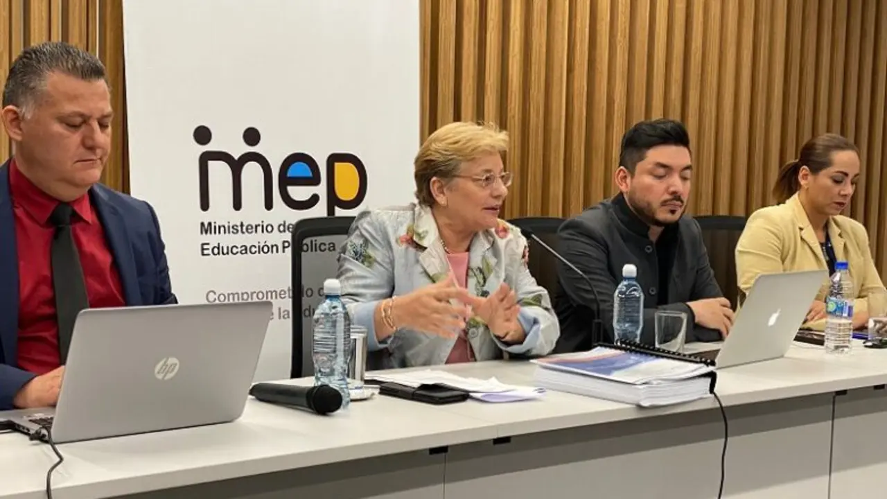 El MEP./ RR SS