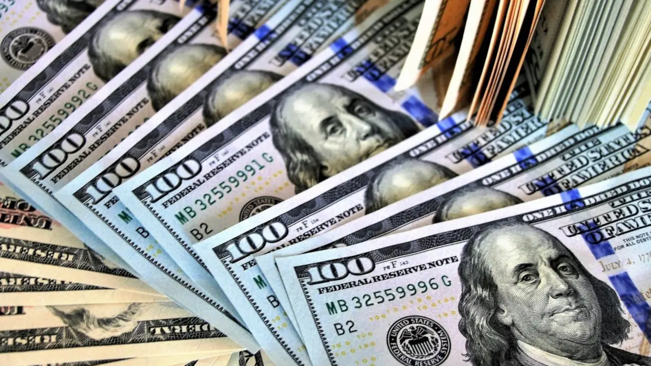 Dolares./ RR SS