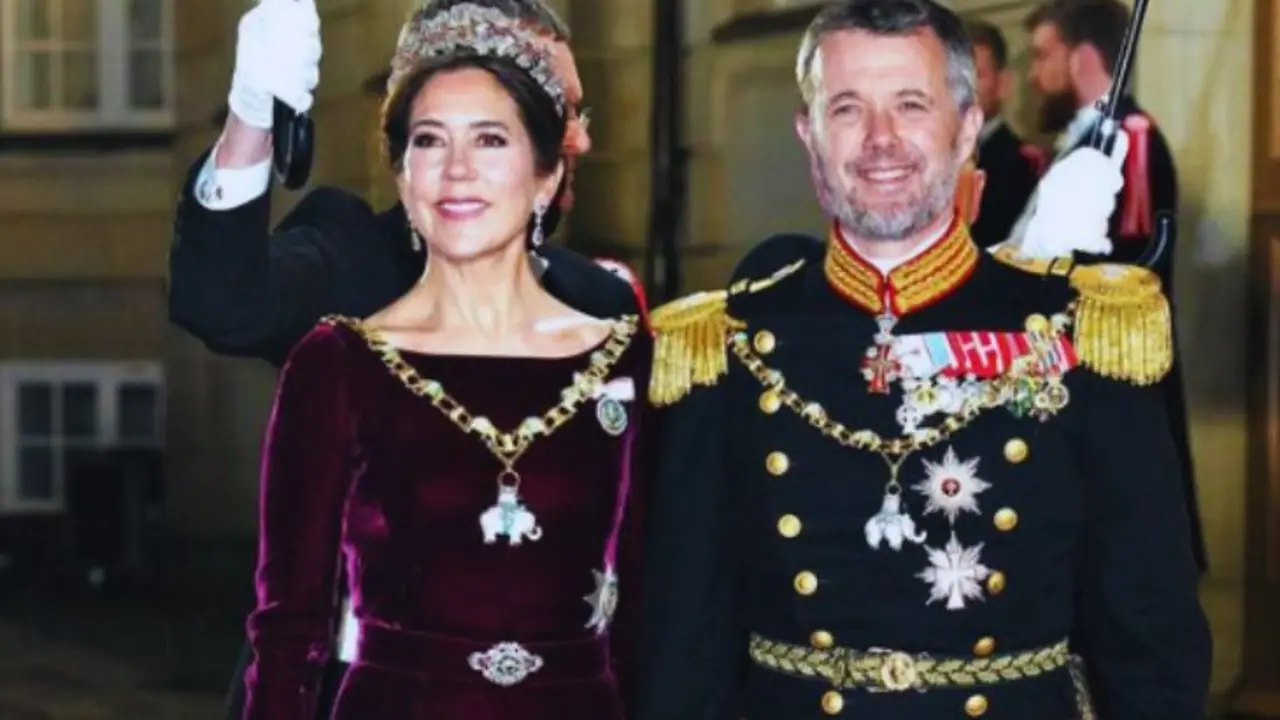 Federico de Dinamarca y su esposa, la princesa Mary. / @detdanskekongehus.