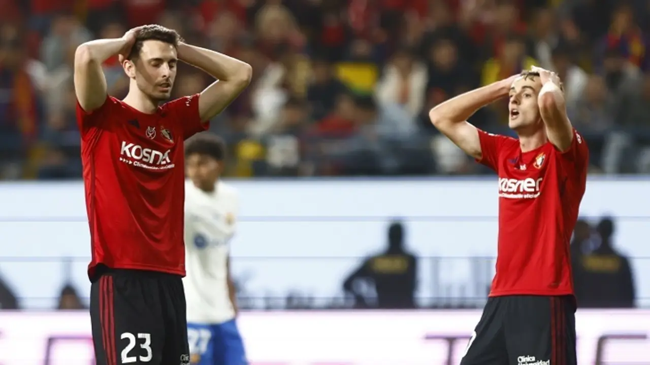 Osasuna no pod&iacute;a creer la cantidad de faltas pitadas en su contra. @Osasuna