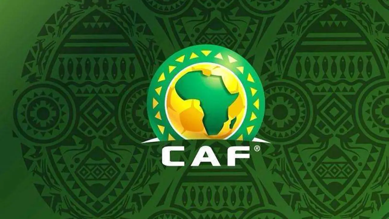 Logo de la Confederaci&oacute;n Africana de F&uacute;tbol. / @Twitter