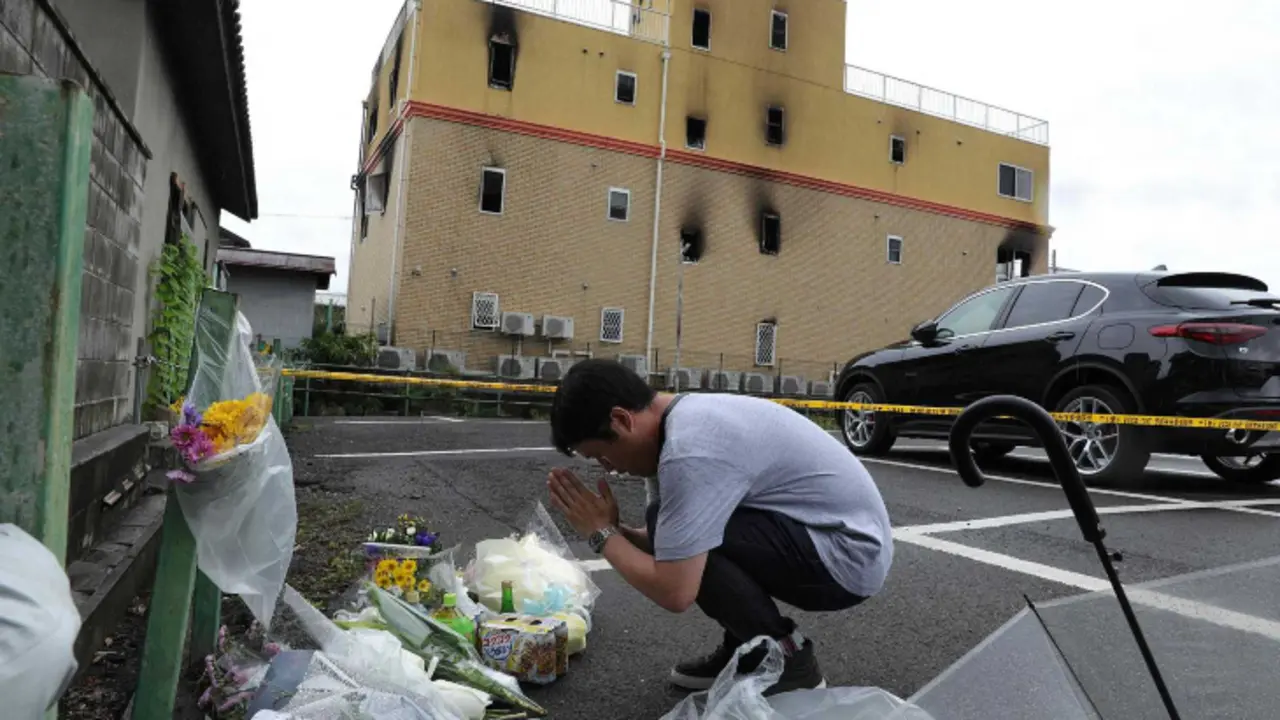 Tributo a las v&iacute;ctimas del incendio de Kyoto Animation, Jap&oacute;n. / RR.SS