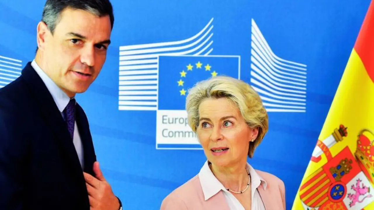 Pedro S&aacute;nchez, presidente del Gobierno de Espa&ntilde;a, y Ursula von der Leyen, presidenta de la Comisi&oacute;n Europea. / RR SS.