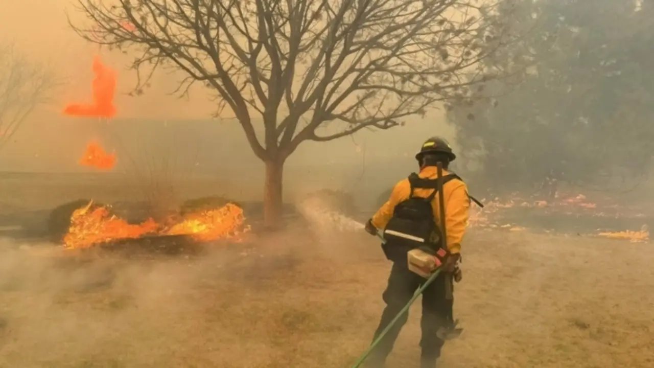 Incendio de Smokehouse Creek en el condado de Roberts, Texas. / RR SS.