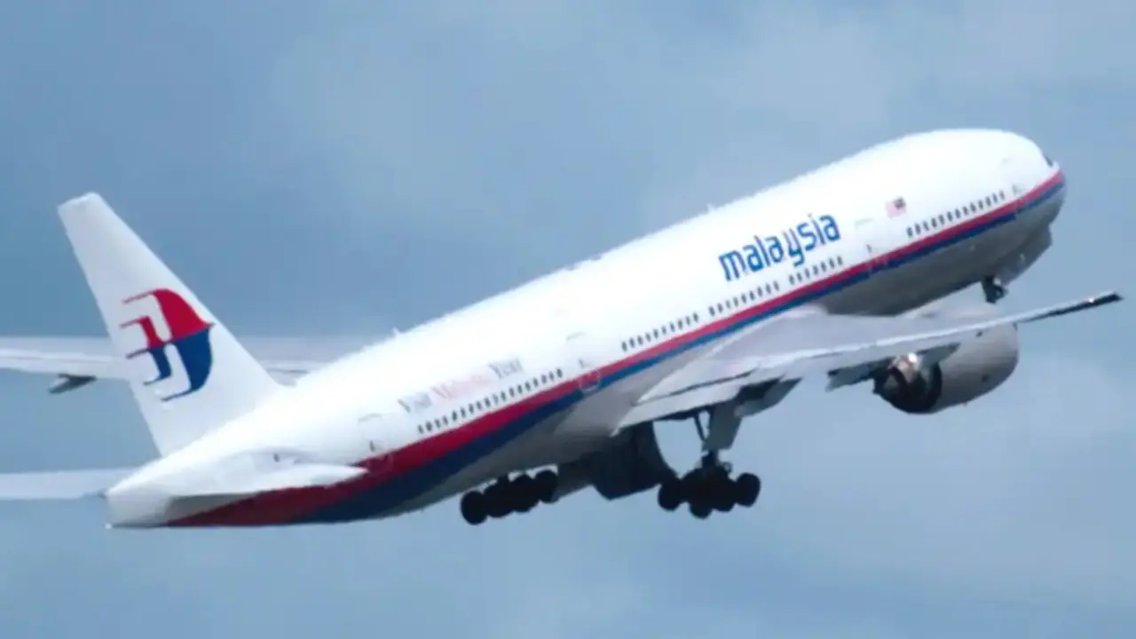 Vuelo HM370 de Malaysia Airlines. / RR.SS