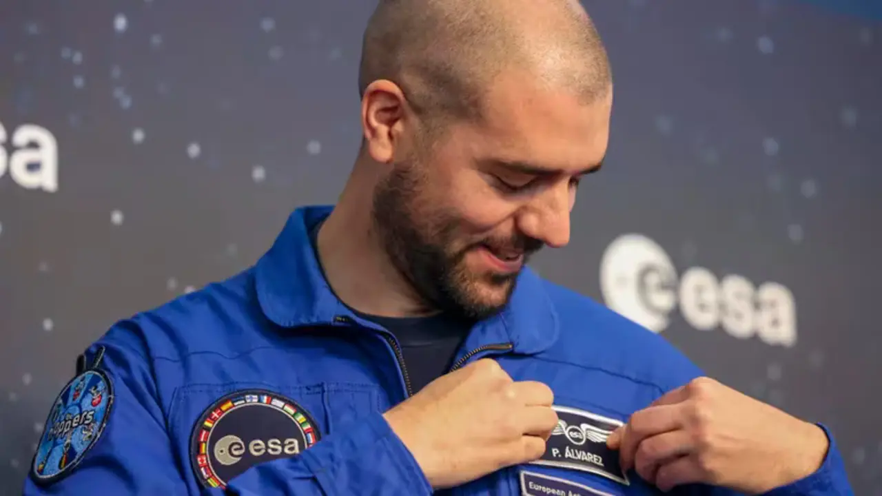 Pablo &Aacute;lvarez, astronauta espa&ntilde;ol de la ESA. / RR.SS