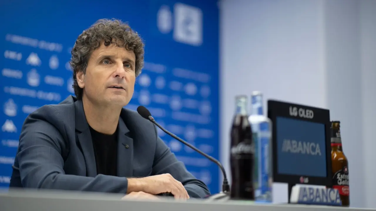 Imanol Idiakez, entrenador del Deportivo.  / @rcdeportivo
