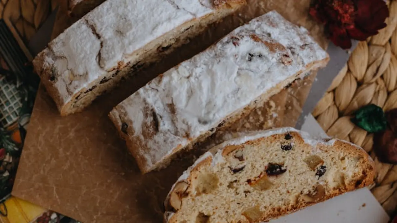 Tarta de frutas confitadas. / Pexels.com.