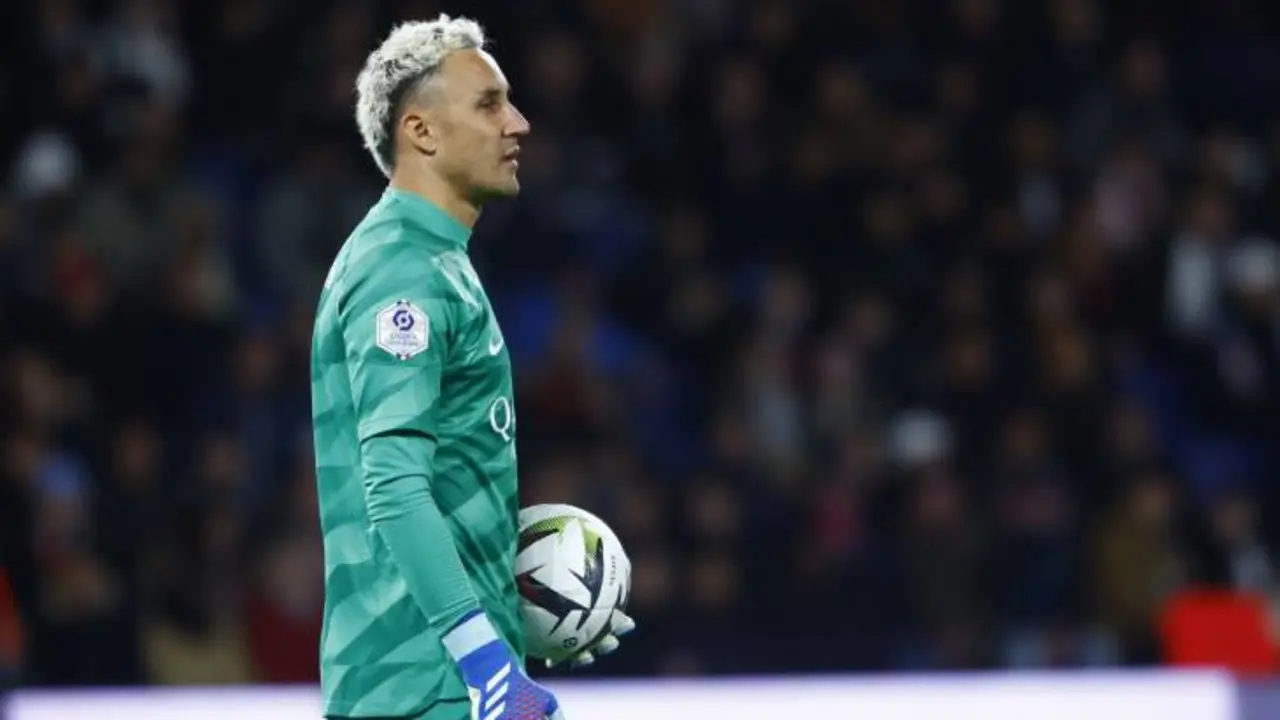 Keylor Navas, portero costarricense, durante su etapa en el PSG. / @navaskeylor