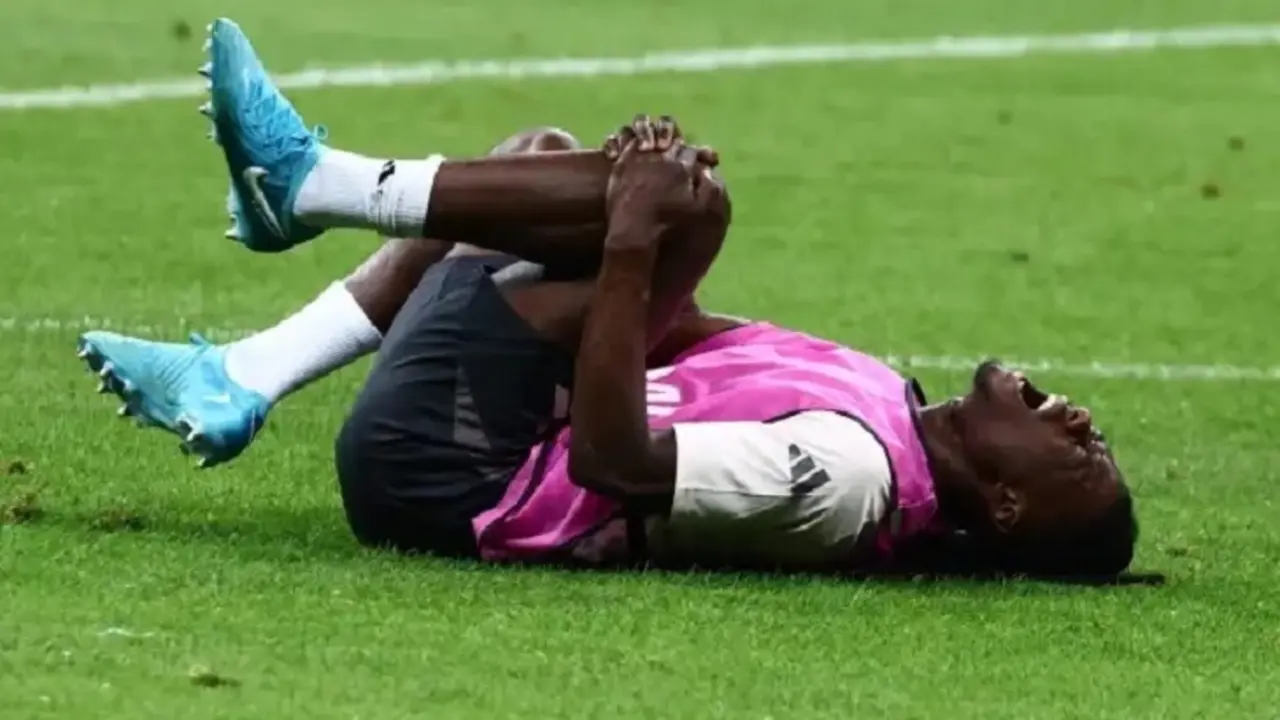 Eduardo Camavinga, jugador del Real Madrid se lesiona previo a la Supercopa de Europa. / RR SS