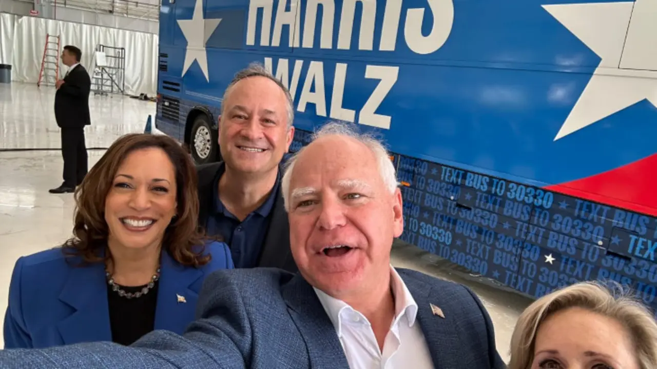 Tim Walz y Kamala Harris. X @Tim_Walz