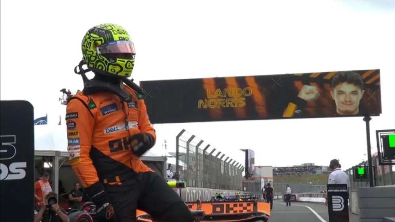 Lando Norris celebrando la pole que consigui&oacute; en el GP de Pa&iacute;ses Bajos. / @f1