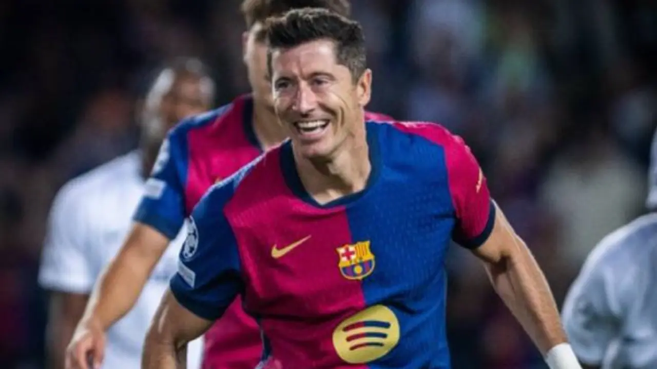 El goleador del Bar&ccedil;a, Robert Lewandowski. /  @fcbarcelona