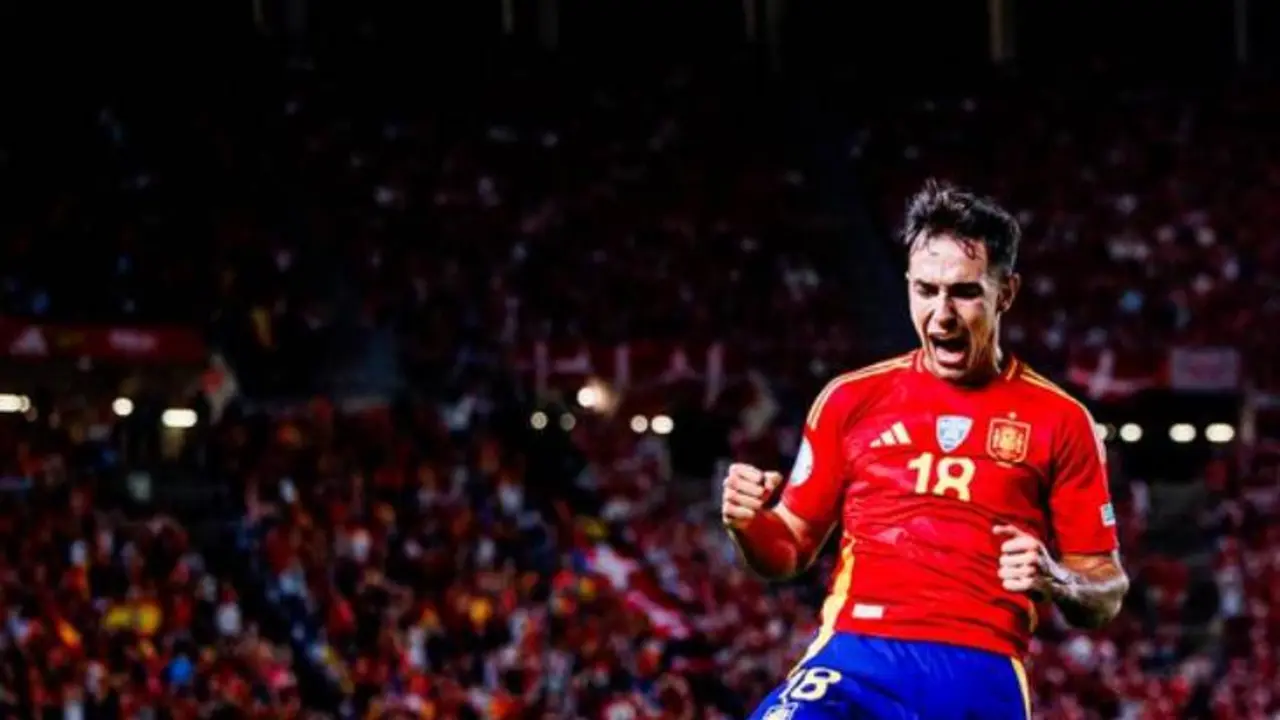 Mart&iacute;n Zubimendi, autor del &uacute;nico gol entre Espa&ntilde;a y Dinamarca. /  @sefutbol