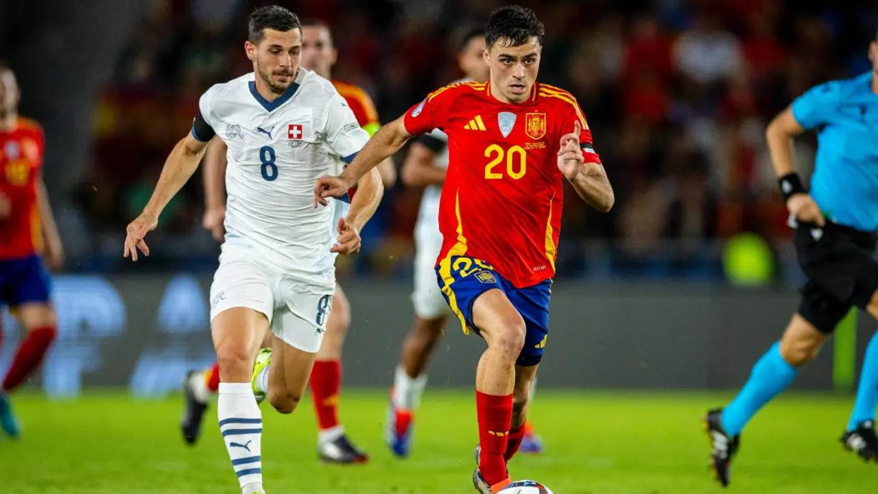 Pedri con el dorsal n&uacute;mero 20. /   @sefutbol