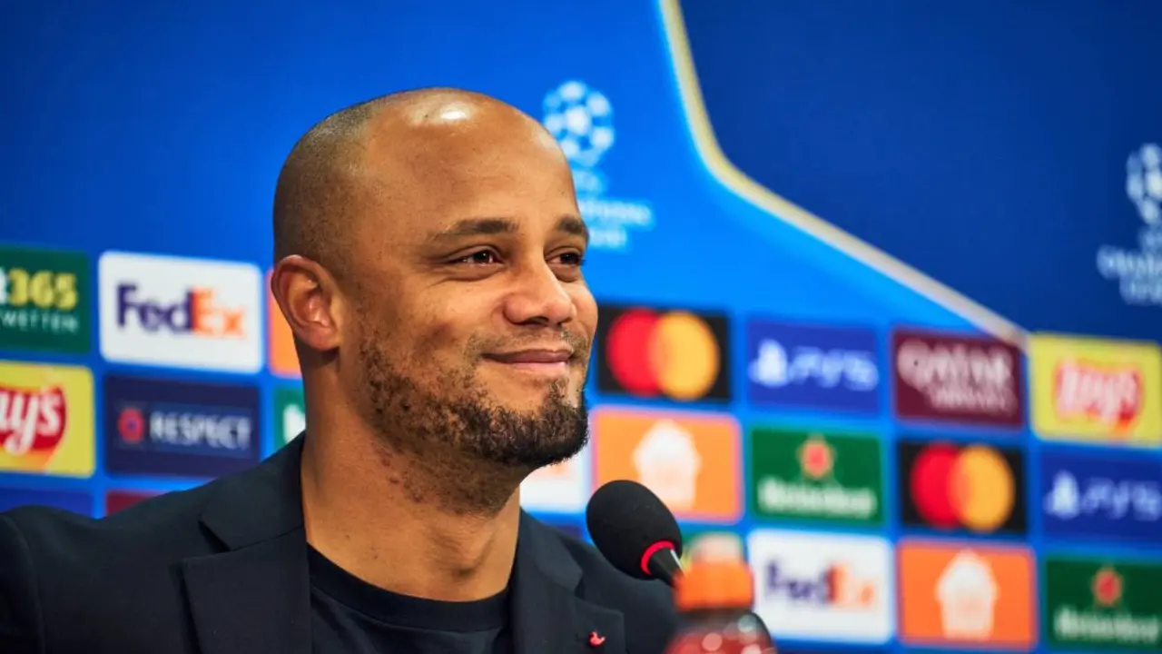 Vincent Kompany, entrenador del Bayern. /  @FCBayernES