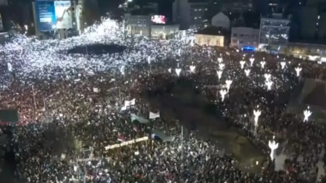 Protestas masivas en Belgrado, Serbia. / RR.SS