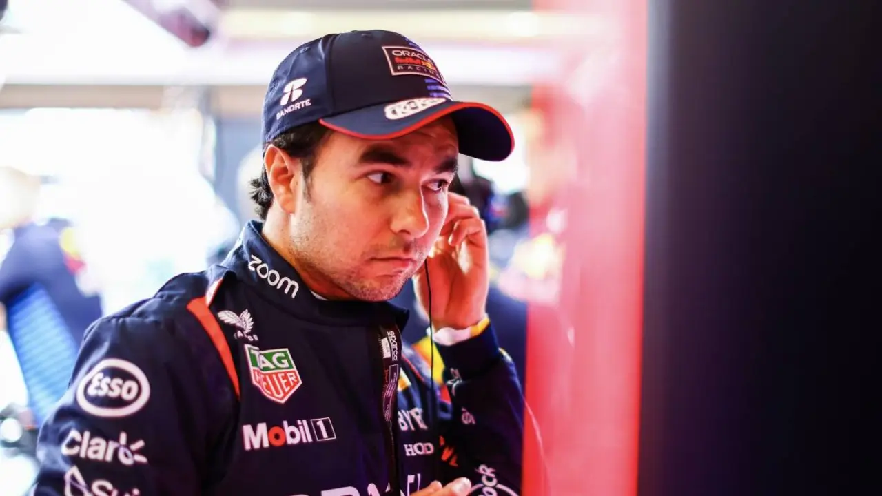 Checo P&eacute;rez, piloto profesional. /  @redbullracing