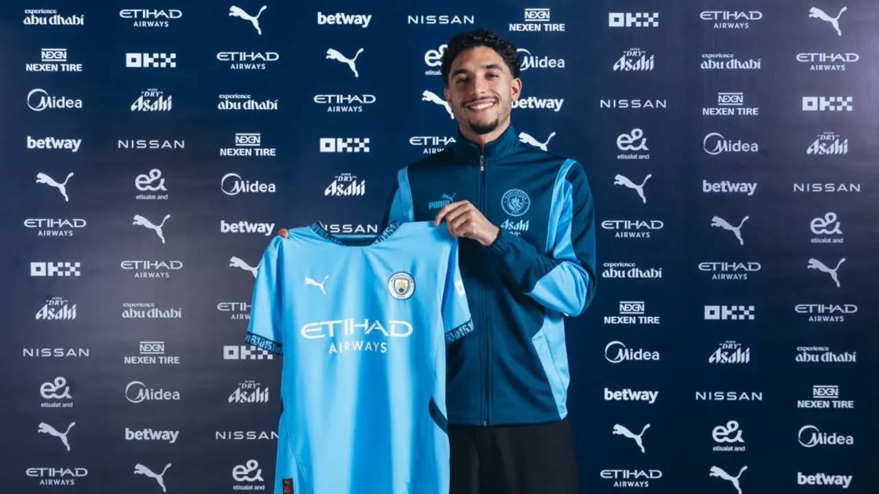 Omar Marmoush, nuevo delantero del City. /  @mancity