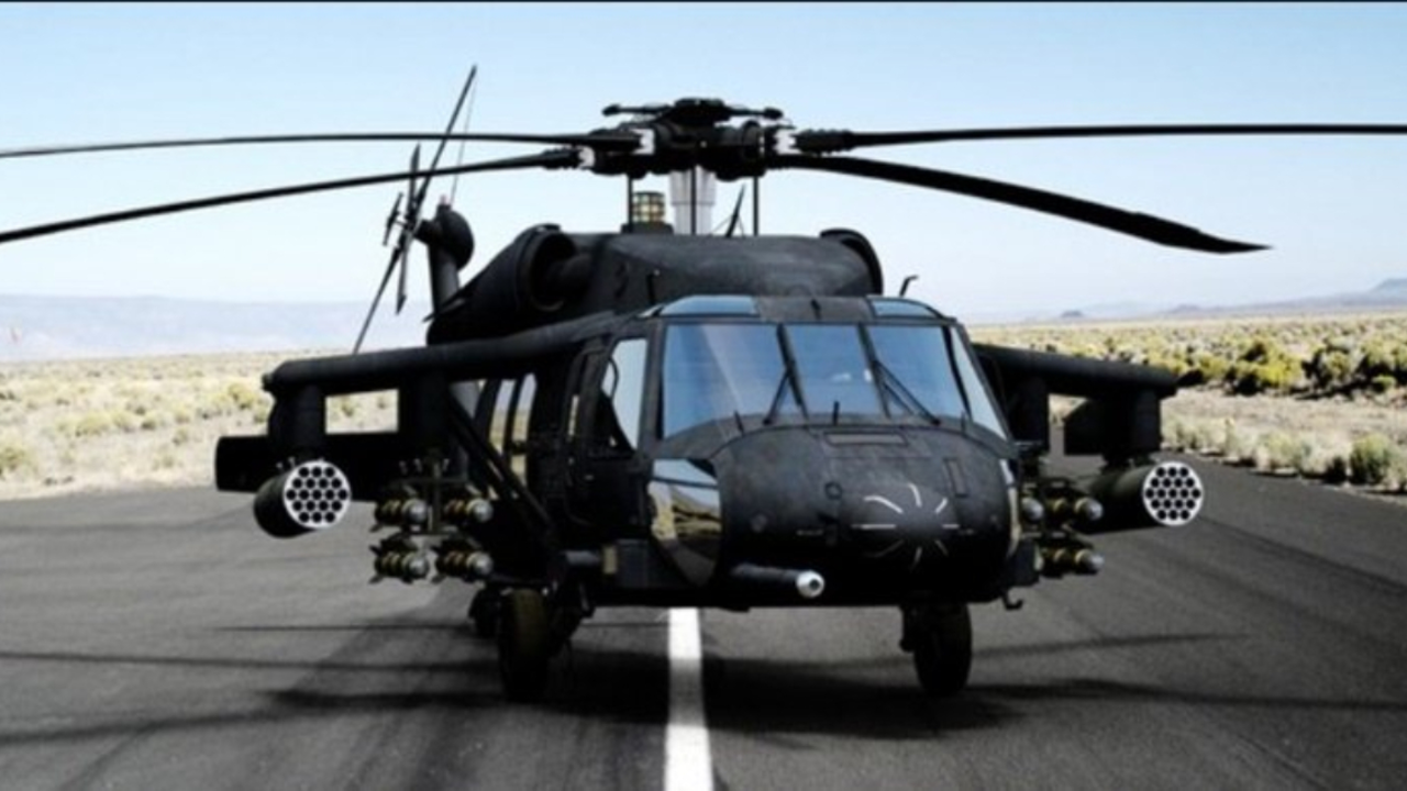 Helic&oacute;ptero Sikorsky UH-60 Black Hawk artillado. / RR.SS
