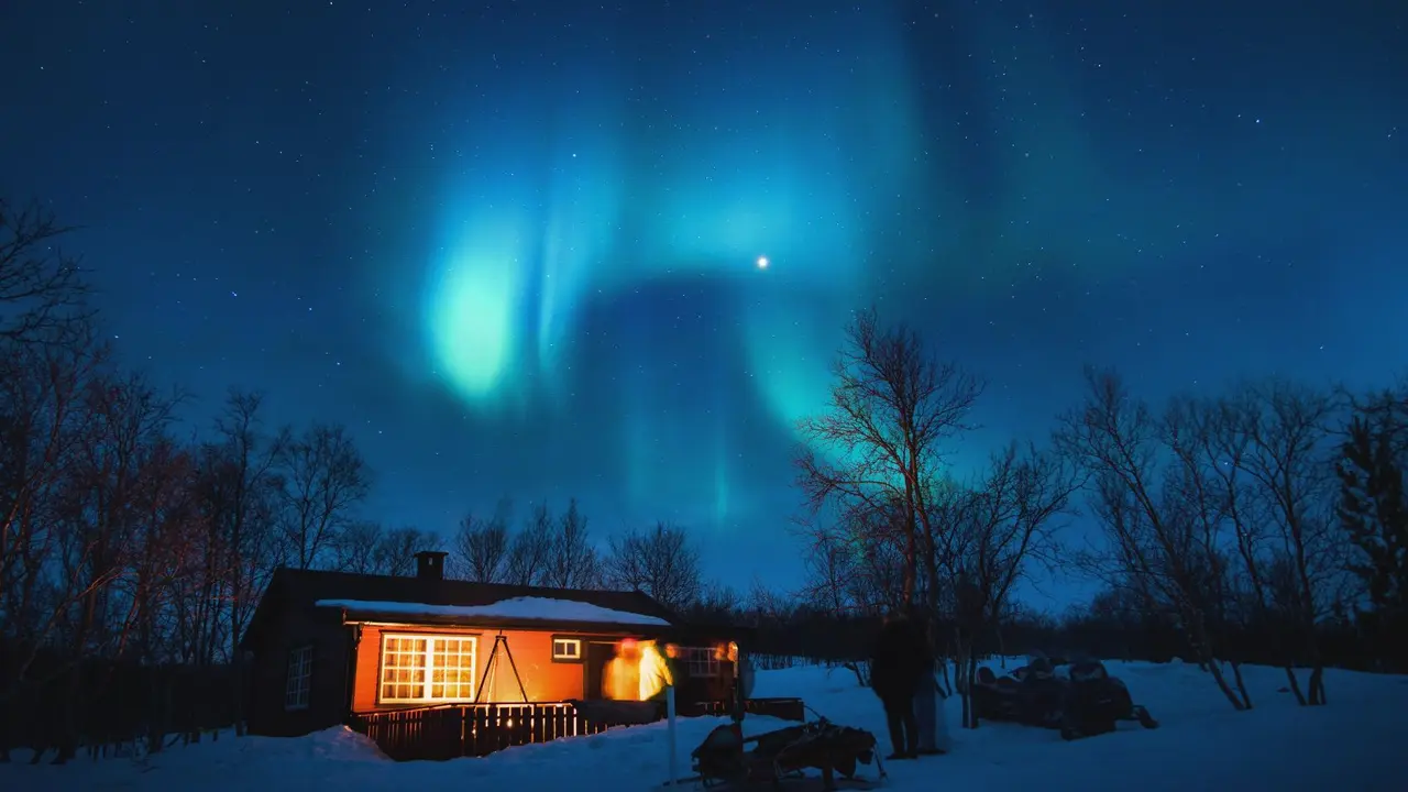 Una aurora boreal en Laponia. / MundiStyle.