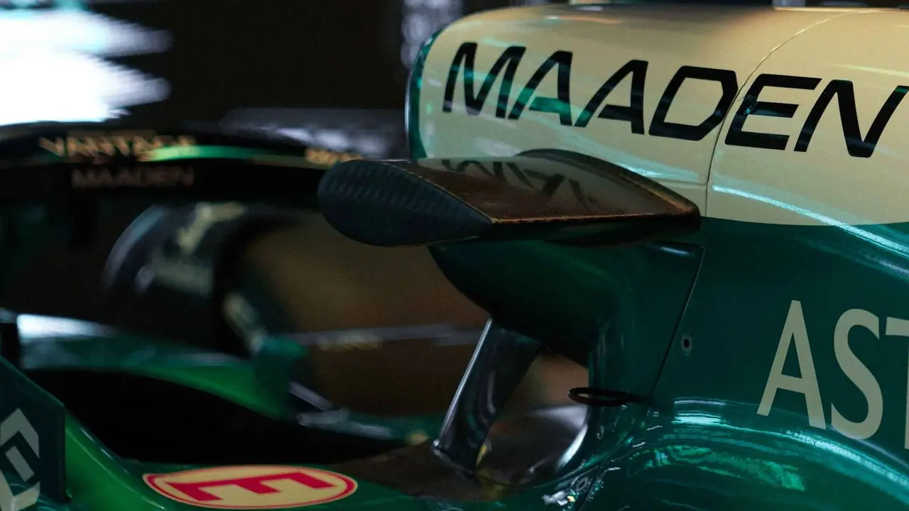 El coche de la escuder&iacute;a Aston Martin. /  @astonmartinf1